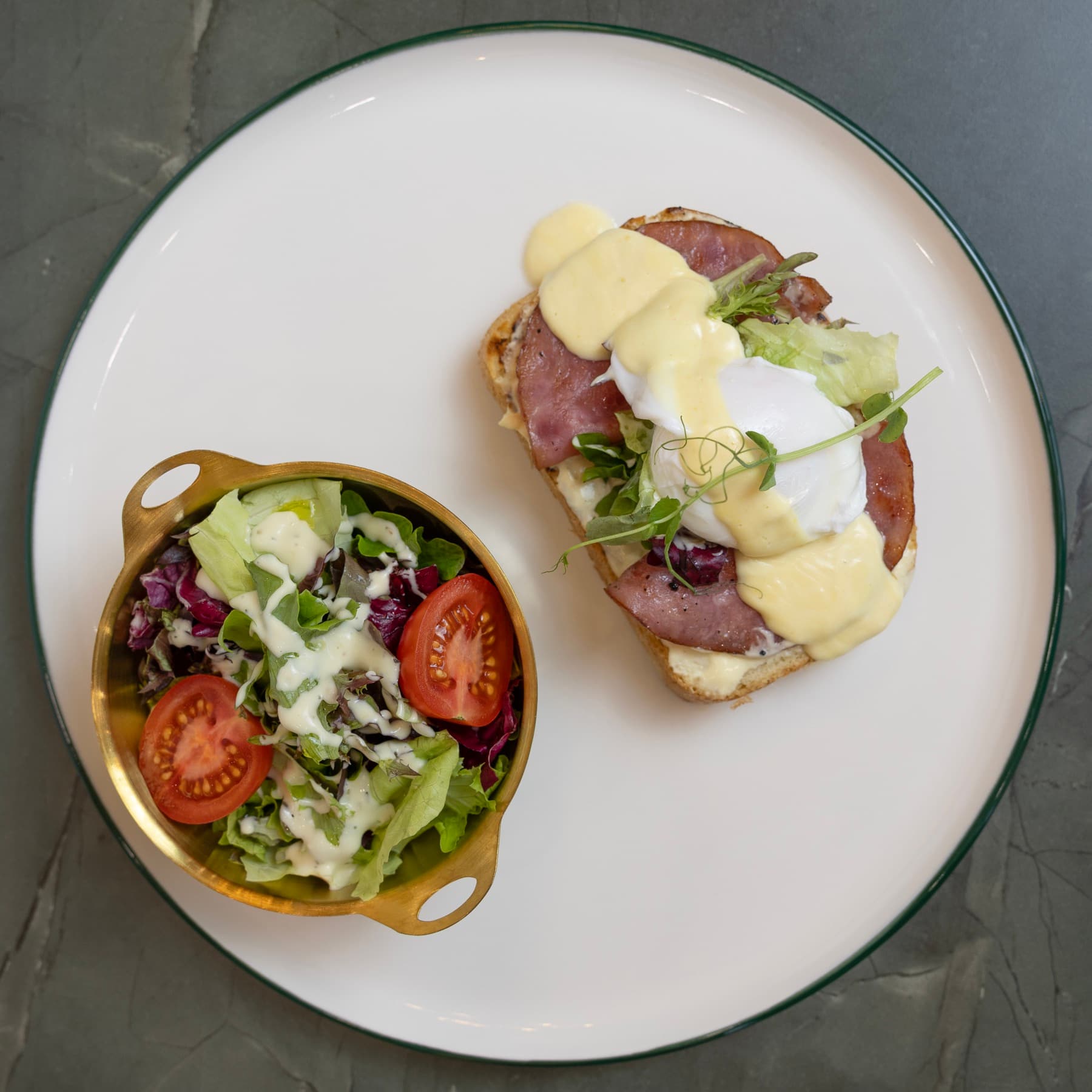 Eta Bakery Eggs Benedict